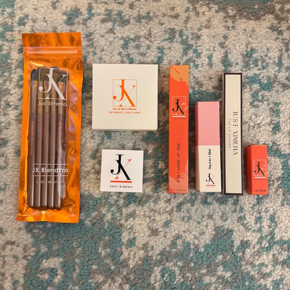 Just Ximena Makeup Bundle